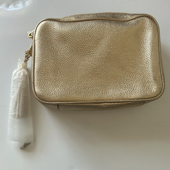 Michael Kors MD Camera Bag - Picture 2 of 6